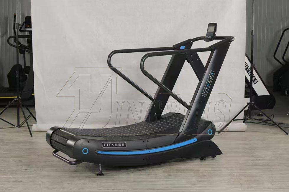 Curved manual treadmill