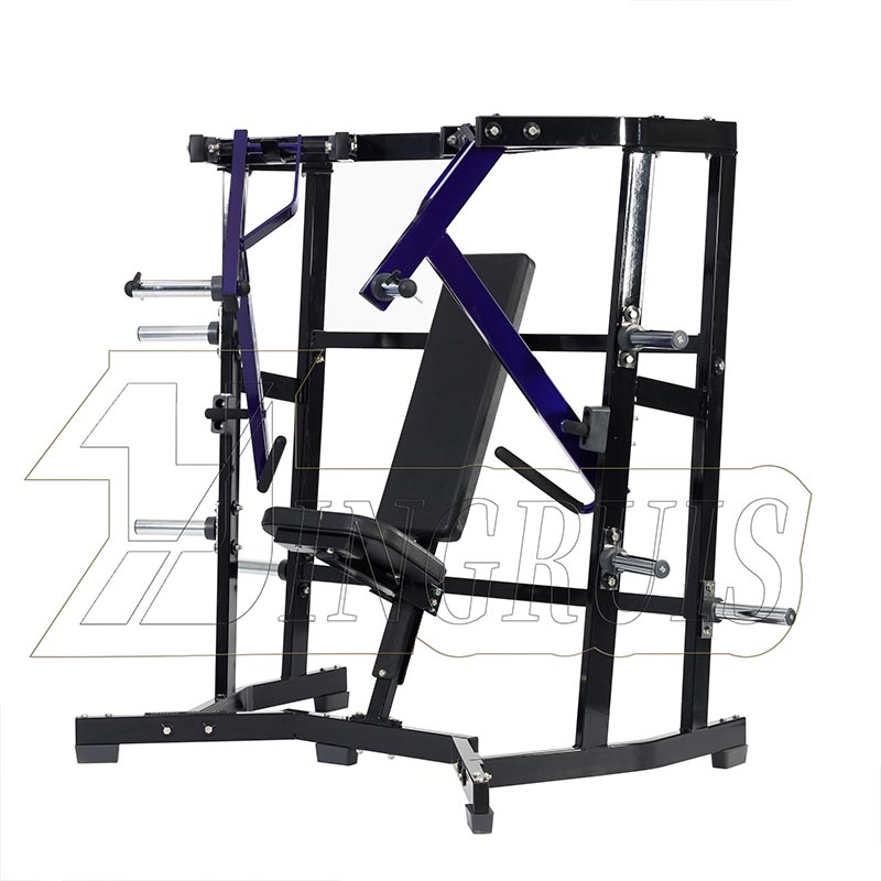 चौड़ी छाती वाली मशीन